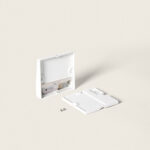 Applique murale blanche carrée en saillie, boîtier et cache ouverts avec vis de fixation