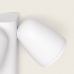 Applique murale blanche à spot orientable, forme conique, finition mate pour éclairage extérieur