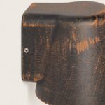 Applique murale extérieure en aluminium finition wengé cuivré, forme arrondie