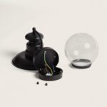 Applique murale extérieure noire, globe en verre transparent, base démontée avec câblage apparent