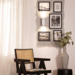 Applique murale argentée en aluminium, forme rectangulaire verticale, éclairage double face haut et bas