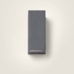 Applique murale rectangulaire gris foncé aluminium éclairage orienté vers le bas