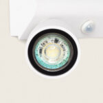 Applique murale extérieure blanche avec spot orientable et détecteur de mouvement