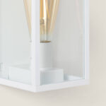 Applique murale blanche en aluminium avec verre transparent et ampoule visible, lanterne rectangulaire