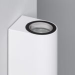 Applique murale blanche rectangulaire avec optique circulaire et bague noire, installation murale extérieure