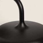 Applique murale extérieure noire en aluminium, finition mate, tête dôme et bras courbé