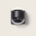 Applique murale extérieure noire en aluminium, design carré avec optiques doubles haut et bas pour éclairage directionnel