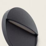 Applique murale extérieure ronde noire mate avec fente lumineuse LED en saillie