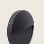 Applique murale extérieure ronde noire en saillie, demi-abat-jour intégré, finition mate