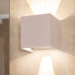 Applique murale cube blanche en aluminium, éclairage bidirectionnel haut et bas