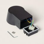 Applique murale extérieure noire, forme arrondie, boîtier avec raccordement électrique apparent