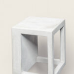 Applique murale carrée en ciment gris, structure ouverte cubique pour montage extérieur