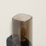 Applique murale en métal noir avec diffuseur en verre fumé ambré et ampoule filament