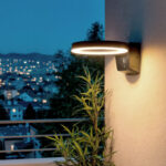 Applique murale circulaire LED noire avec anneau lumineux et détecteur de mouvement