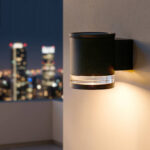 Applique murale extérieure cylindrique noire en aluminium avec bande transparente et éclairage LED vers le bas