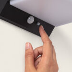 Applique murale noire rectangulaire avec détecteur de mouvement