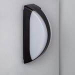 Applique murale noire à diffuseur blanc demi-lune, pour extérieur, design LED compact
