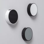 Applique murale ronde en aluminium, corps noir et diffuseur blanc opalin, montage mural pour éclairage extérieur