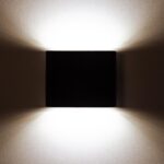 Applique murale carrée noire double face éclairage blanc chaud dirigé haut et bas