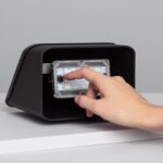 Applique murale extérieure noire en aluminium rectangulaire, module LED amovible visible