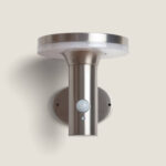 Applique murale solaire inox brossé cylindrique avec détecteur PIR et abat-jour circulaire