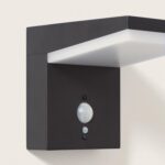 Applique murale aluminium anthracite en L avec diffuseur LED et détecteur de mouvement