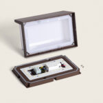 Applique murale extérieure rectangulaire rouille en aluminium avec double diffuseur et boîtier de fixation apparent