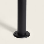Balise sur pied noire en aluminium mat, tube cylindrique avec base ronde de fixation en saillie