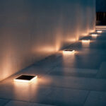 Balise extérieure encastrable carrée à LED, éclairage chaud encastré au sol le long d'un mur