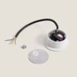 Balise murale encastrable ronde blanche avec boîtier, câble d'alimentation et platine de fixation