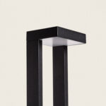 Balise extérieure LED noire en aluminium à tête rectangulaire et double poteau