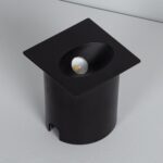 Balise murale encastrable noire, platine carrée, réflecteur conique et module LED apparent