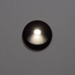 Applique murale encastrable ronde grise finition mate éclairage LED dirigé vers le bas
