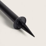 Balise sur pied noire en aluminium avec pointe de fixation au sol