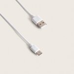 Câble USB-A vers USB-C blanc pour recharge