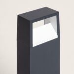 Balise sur pied anthracite en aluminium rectangulaire avec diffuseur LED