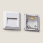 Balise encastrable murale carrée LED blanche avec boîtier de connexion transparent