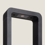 Balise LED rectangulaire anthracite creuse avec module LED intégré en haut