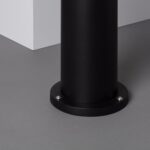 Balise sur pied noire cylindrique en métal mat avec platine de fixation et vis