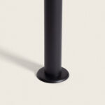 Balise sur pied noire cylindrique avec socle rond de fixation et finition mate