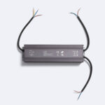 Bloc d'alimentation étanche 12V gris aluminium rectangulaire avec câbles d'entrée et de sortie