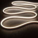 Bobine Néon LED 100m 12V 110 LED/m Blanc Neutre Largeur 12mm Freecut pour Enseigne