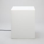 Lampe à poser cube blanche avec câble, diffuseur mat