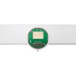 Détecteur de mouvement circulaire sur barre LED linéaire blanche, carte électronique verte visible