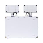Projecteur LED de sécurité blanc avec boîtier rectangulaire et deux spots carrés orientables montés par câbles