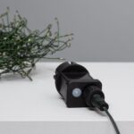 Guirlande LED extérieure boîtier d'alimentation noir, câble vert et capteur lumineux