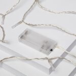 Guirlande LED à piles, boîtier transparent et fils torsadés dorés, petites ampoules LED