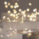 Guirlande lumineuse LED sur fil cuivre avec petites étoiles blanc chaud