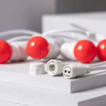 Guirlande guinguette blanche avec ampoules LED G45 rouges et connecteurs étanches