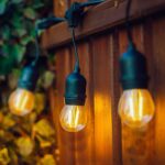 Kit Guirlande Waterproof 5.5m Noire + 8 Ampoules LED E27 Filament 4W Blanc chaud 2700K